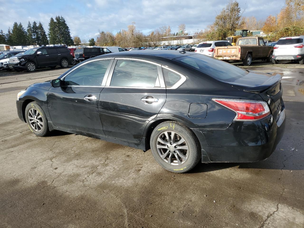2015 Nissan Altima - Image 2