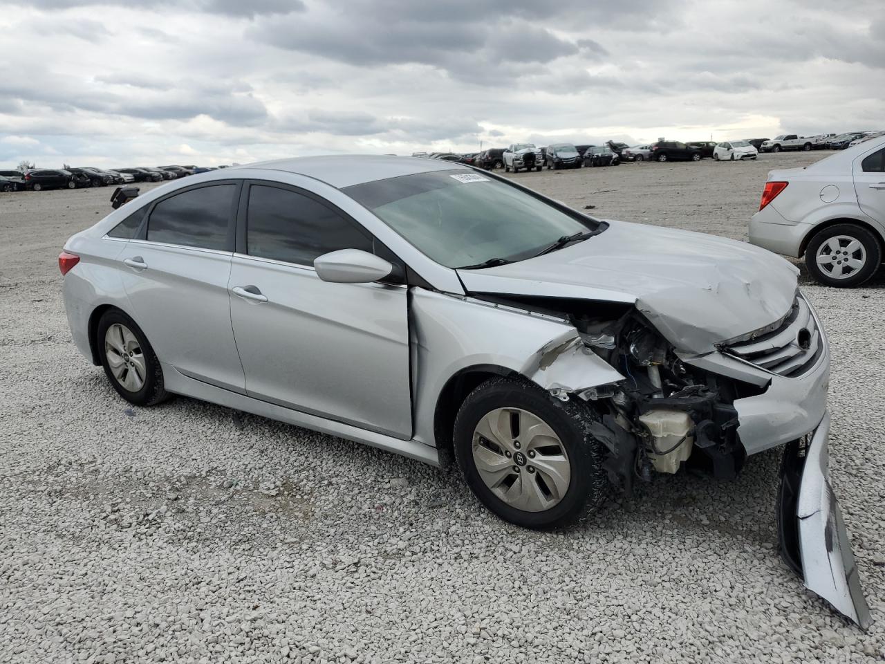 2014 Hyundai Sonata - Image 4