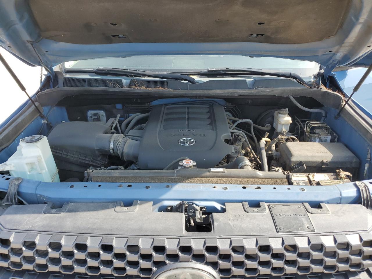2019 Toyota Tundra - Image 11