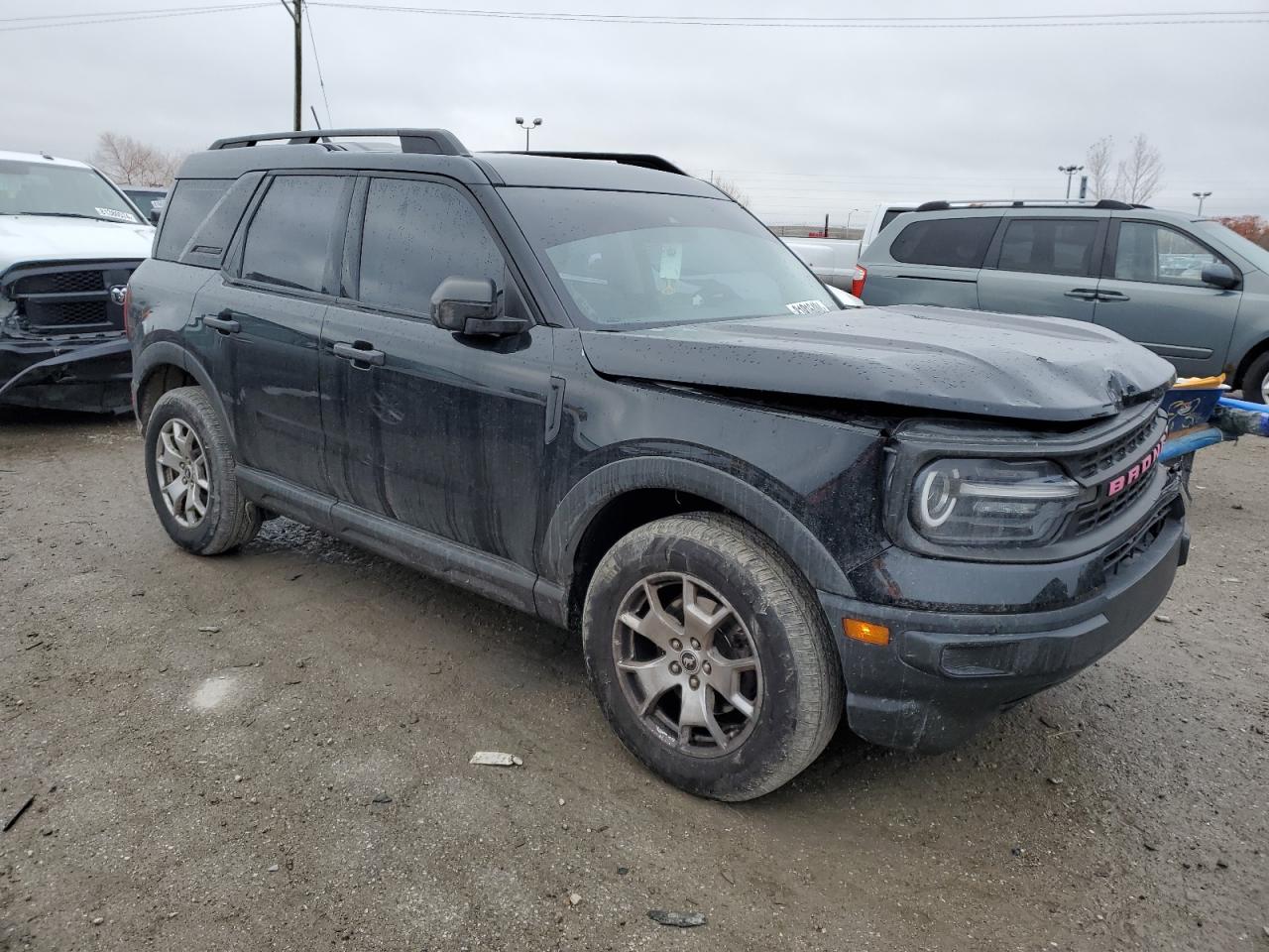 2022 Ford Bronco - Image 4