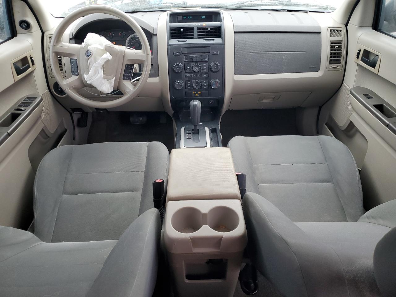 2009 Ford Escape - Image 8