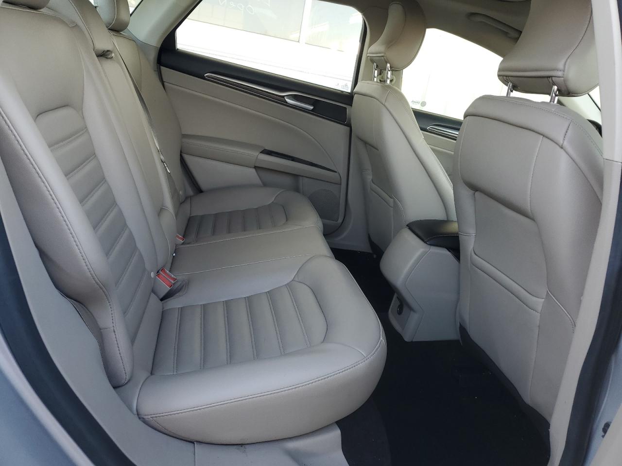2017 Ford Fusion - Image 10