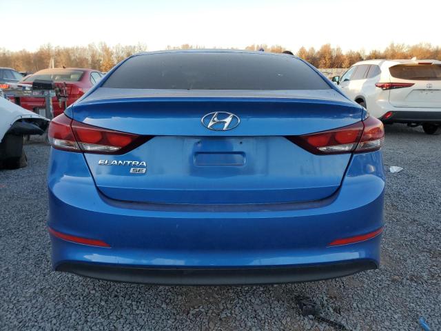  HYUNDAI ELANTRA 2018 Синий