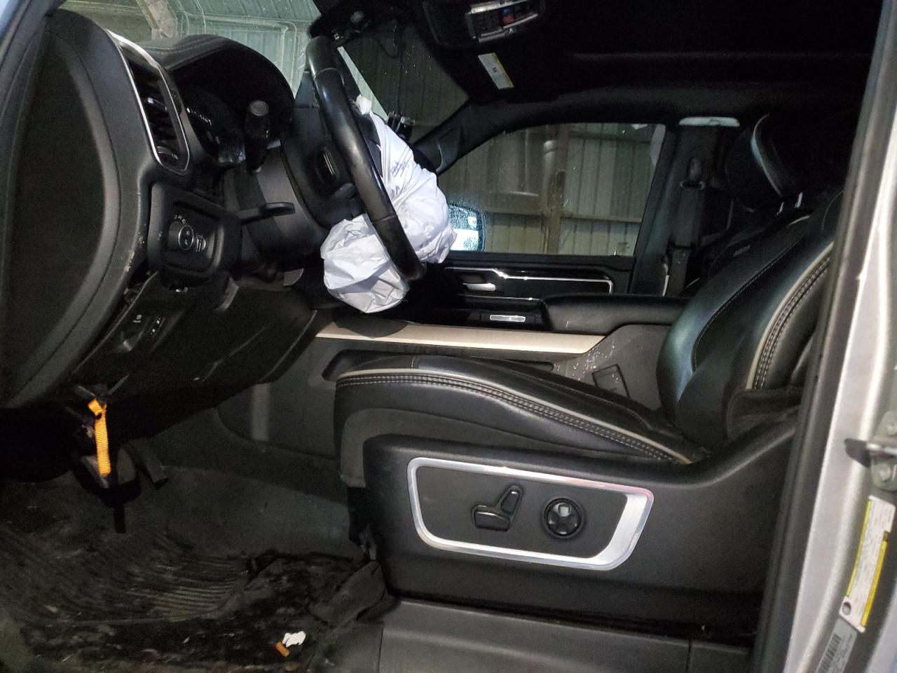 2019 RAM 1500 - Image 7