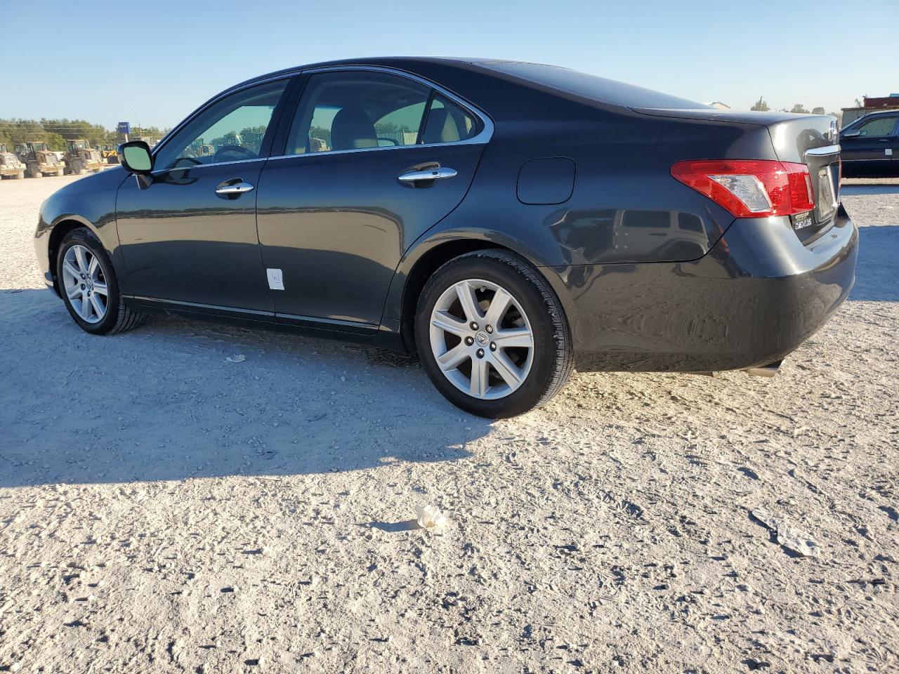 2007 Lexus ES - Image 2
