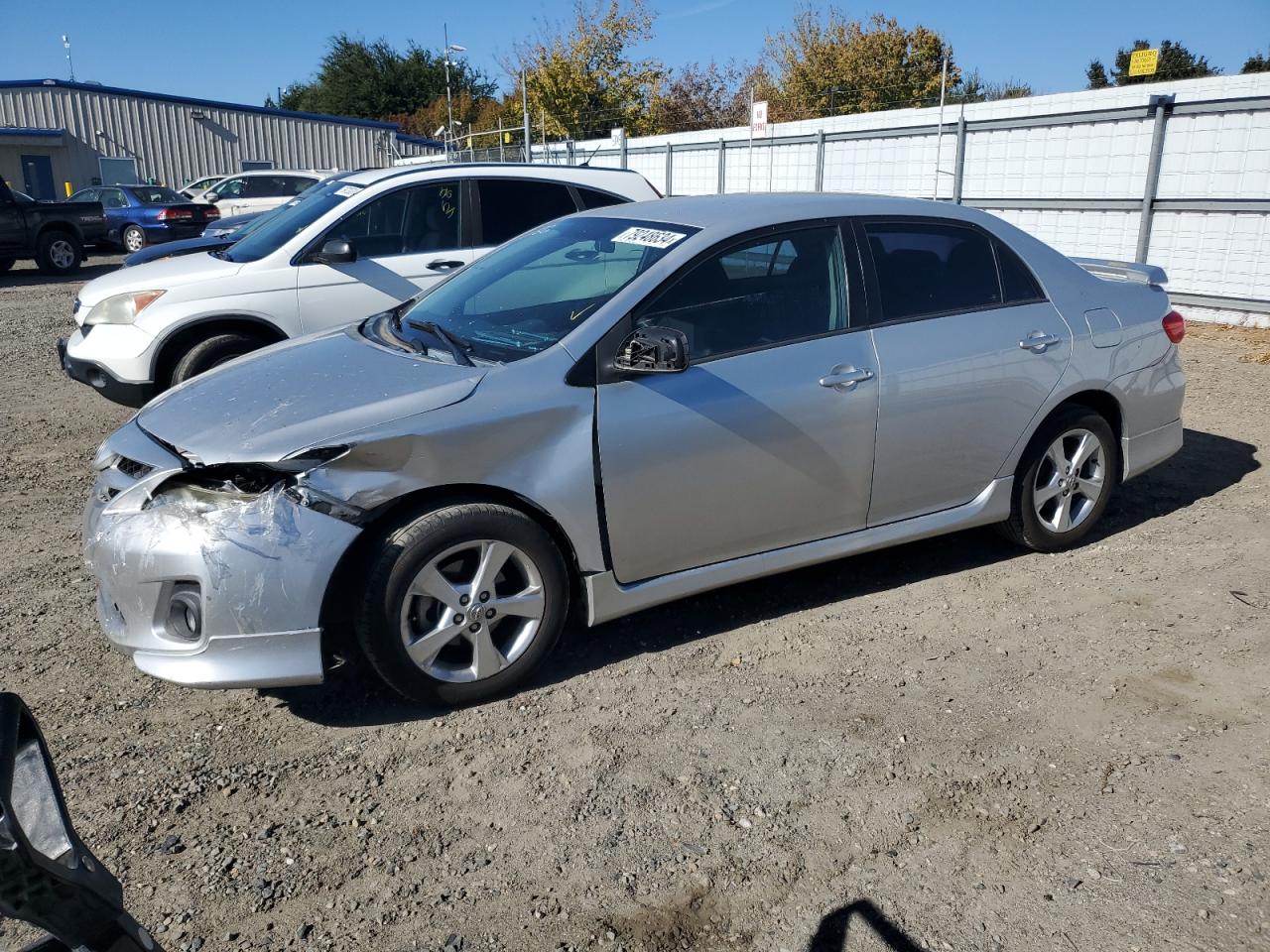 VIN 2T1BU4EE5DC114855 2013 TOYOTA COROLLA no.1