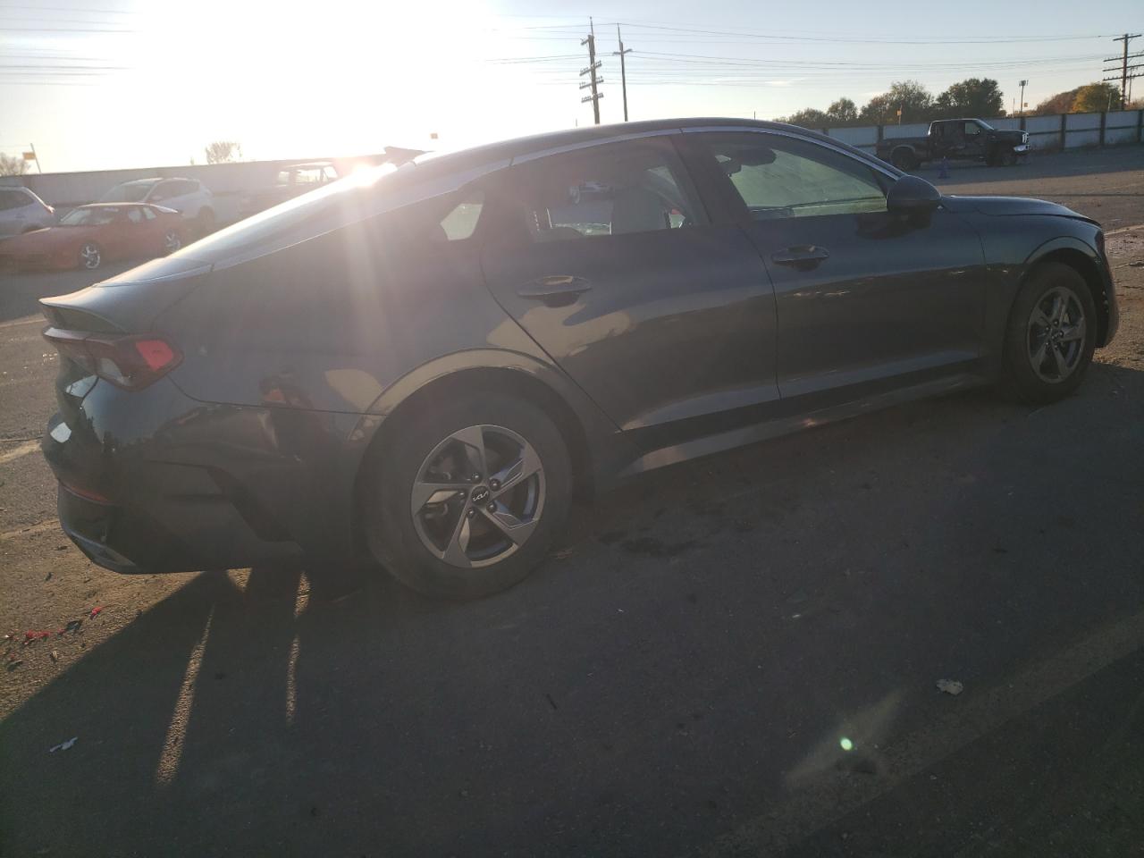2022 Kia K5 - Image 3