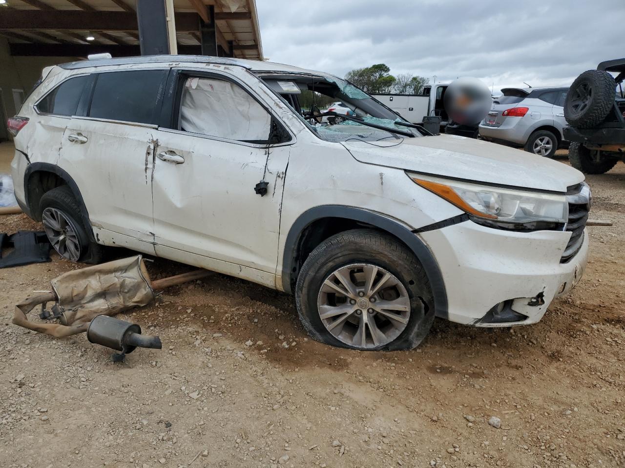 2015 Toyota Highlander - Image 4
