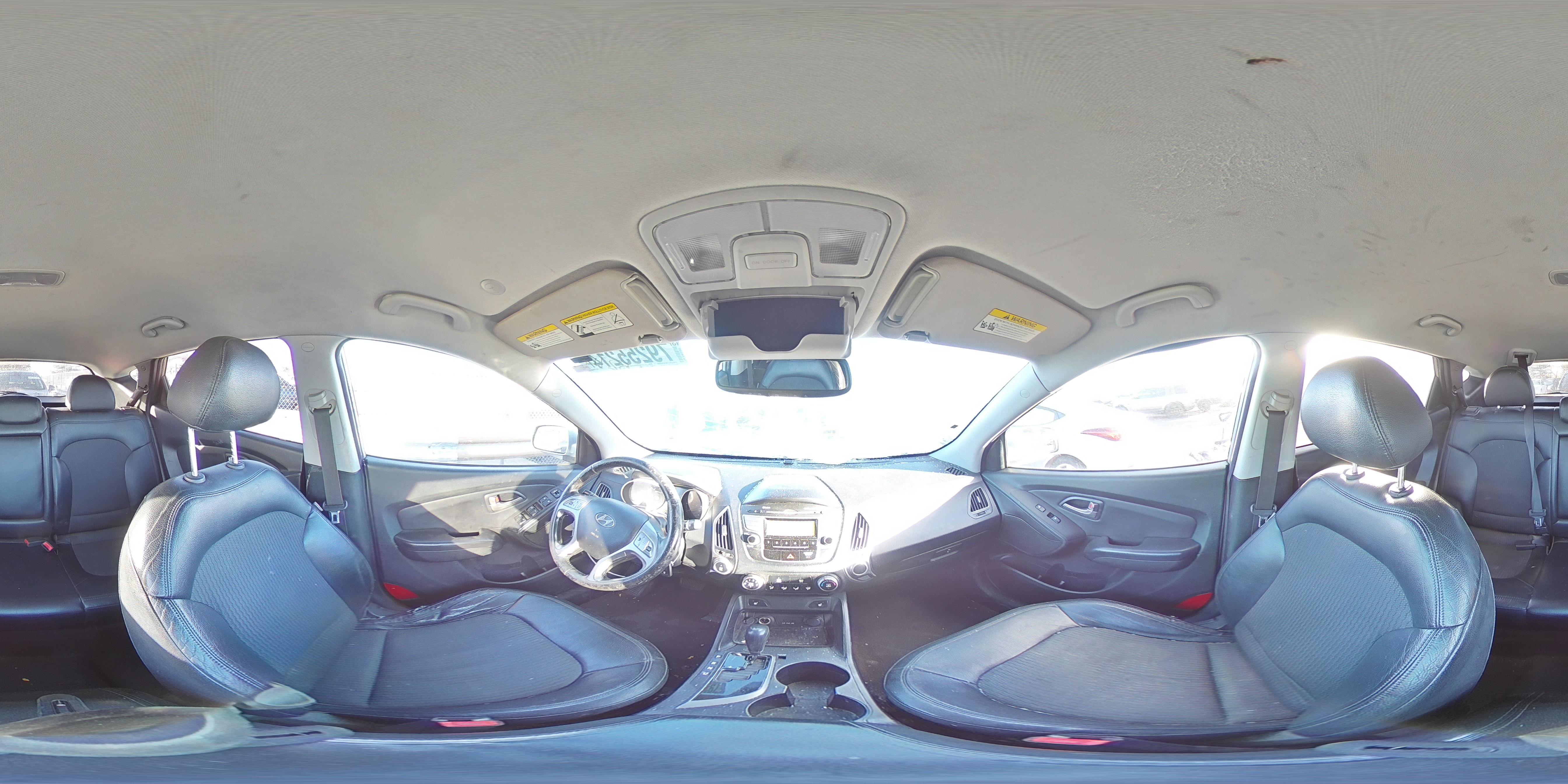 2011 Hyundai Tucson - Image 13