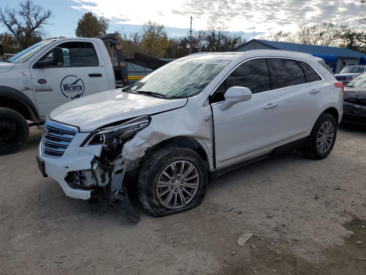 VIN 1GYKNDRS9HZ186242 2017 CADILLAC XT5 no.1