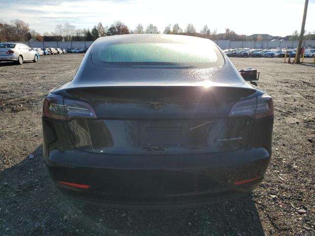  TESLA MODEL 3 2020 Черный