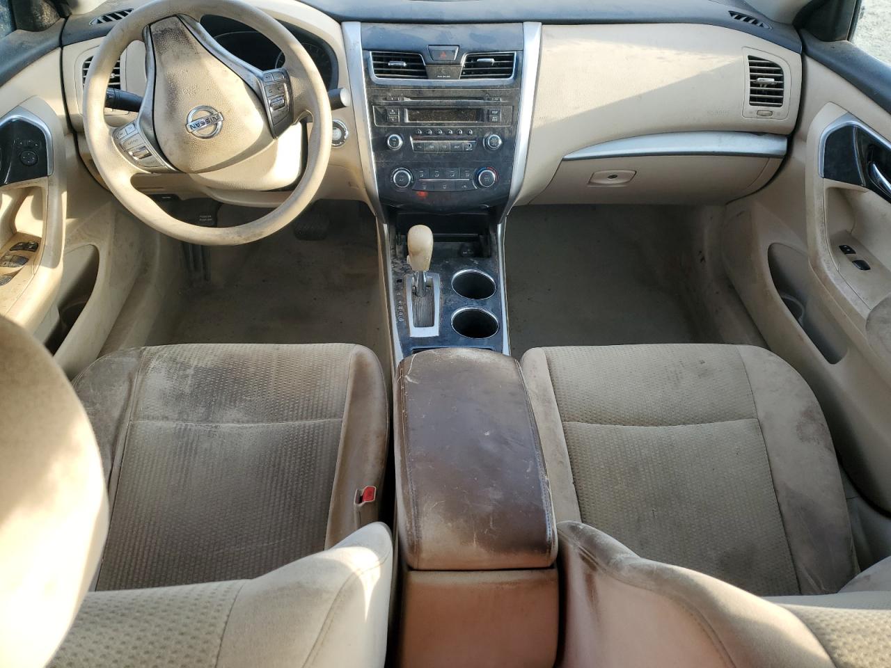 2014 Nissan Altima - Image 8