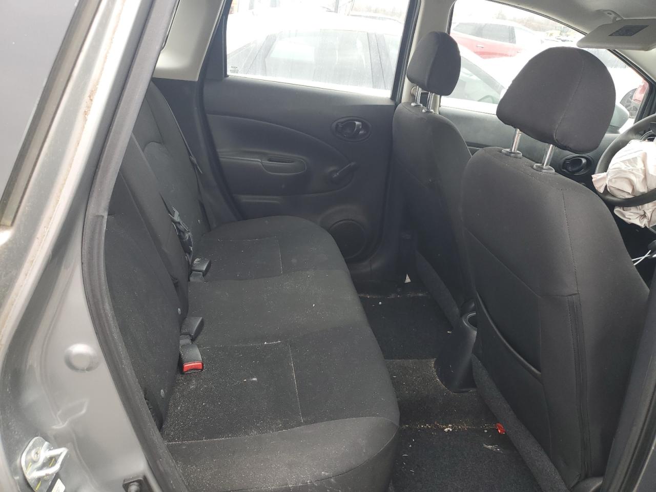 2015 Nissan Versa - Image 10