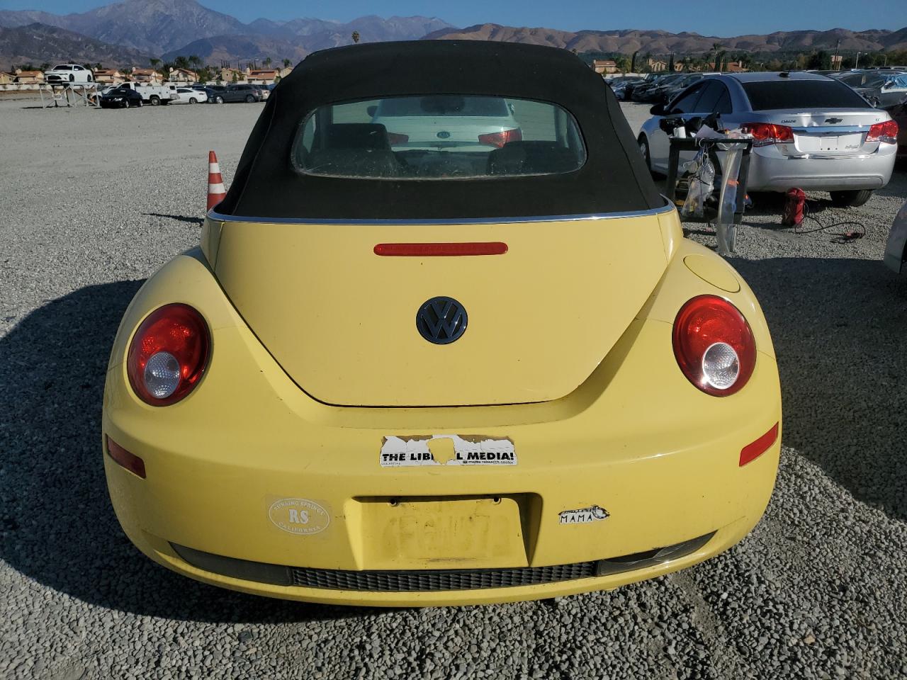 2008 Volkswagen New Beetle Convertible S VIN: 3VWPG31Y58M405714 Lot: 81316854