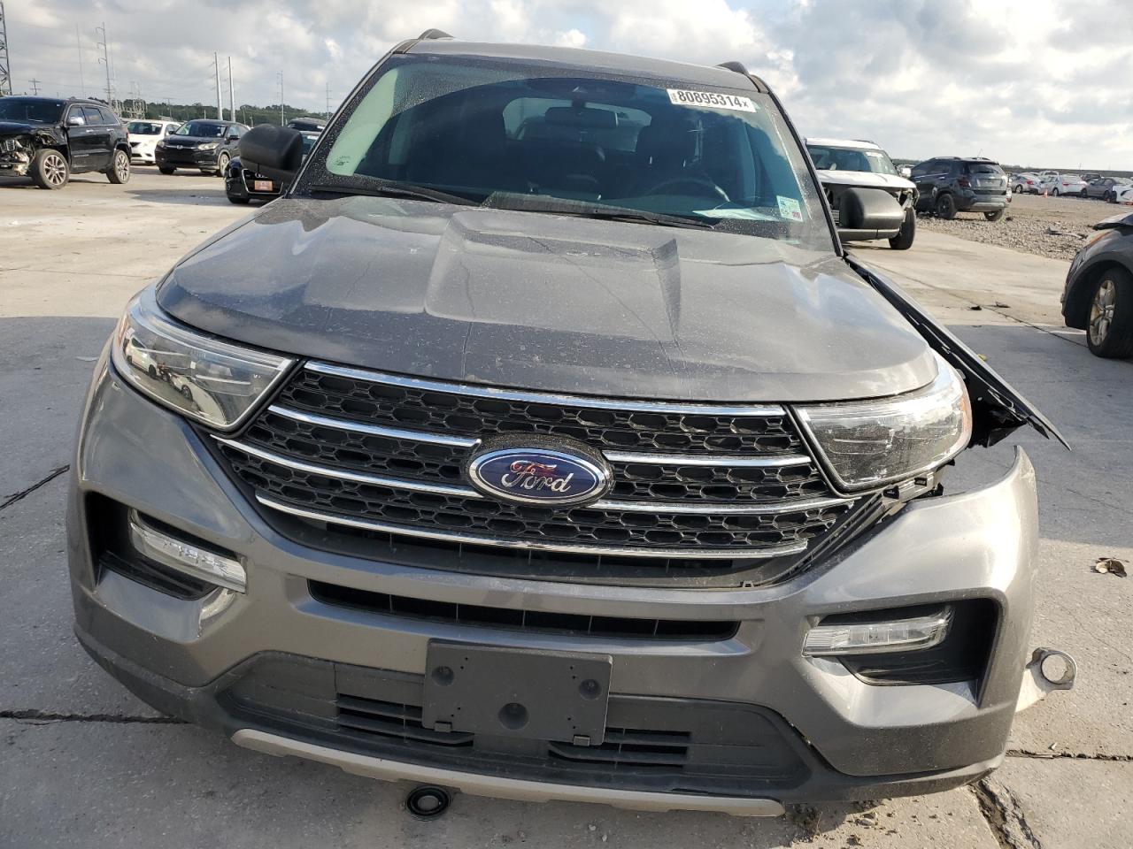 2021 Ford Explorer - Image 5