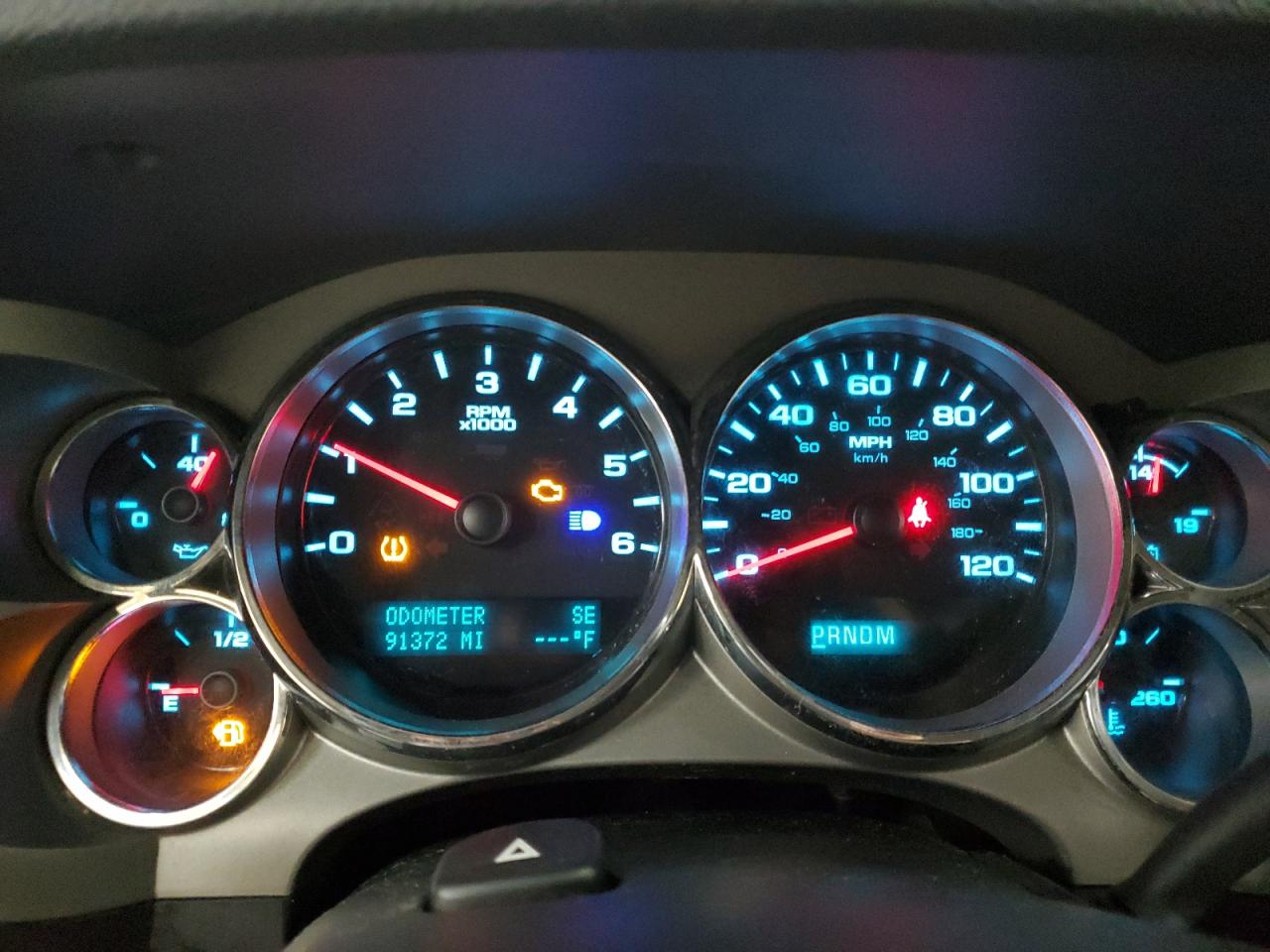 2011 Chevrolet Silverado - Image 9