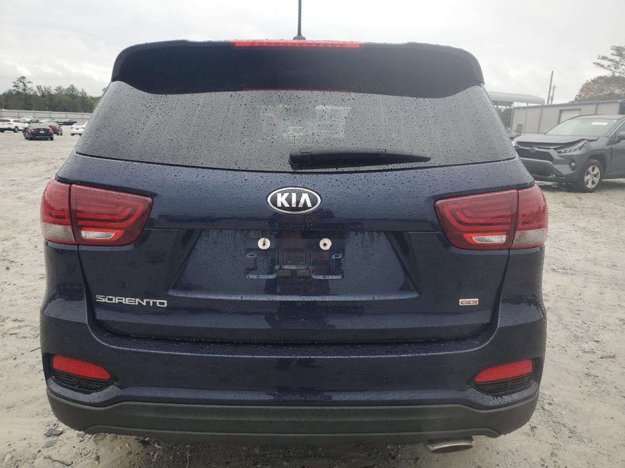 2020 Kia Sorento L VIN: 5XYPG4A31LG669645 Lot: 81502754