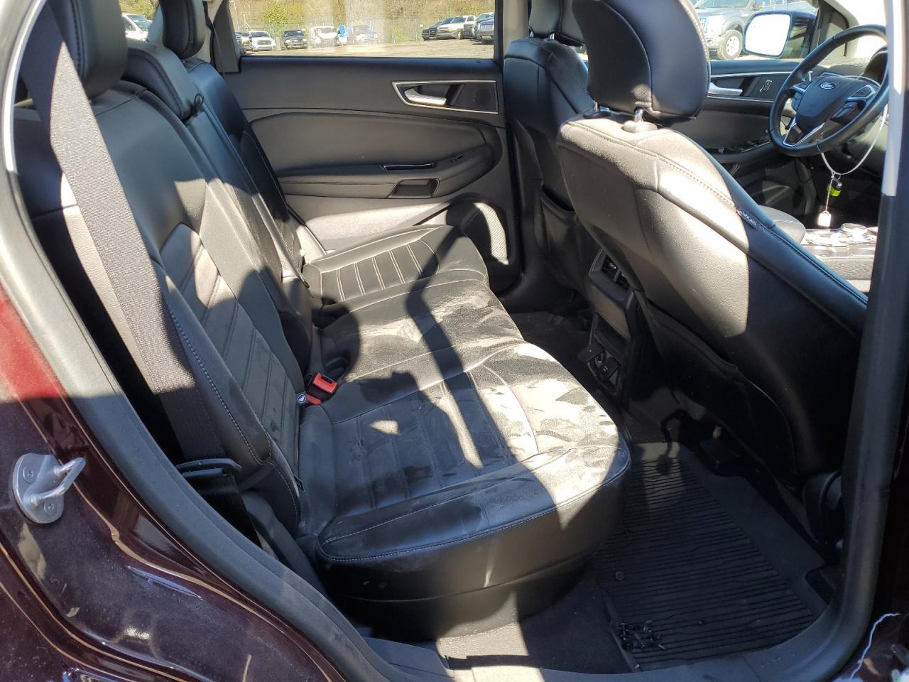 2019 Ford Edge - Image 11