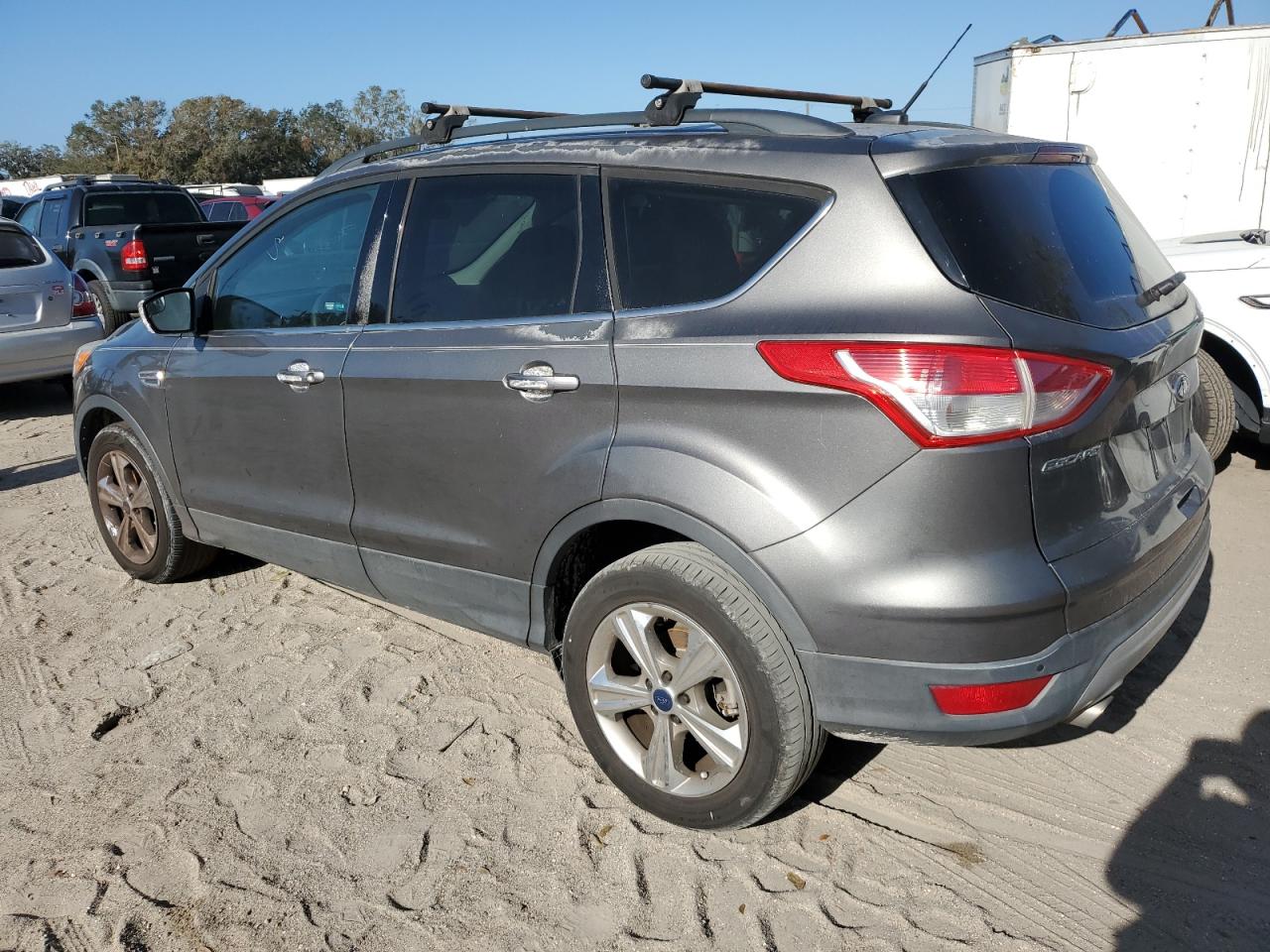 VIN 1FMCU0GX7EUB55774 2014 FORD ESCAPE no.2