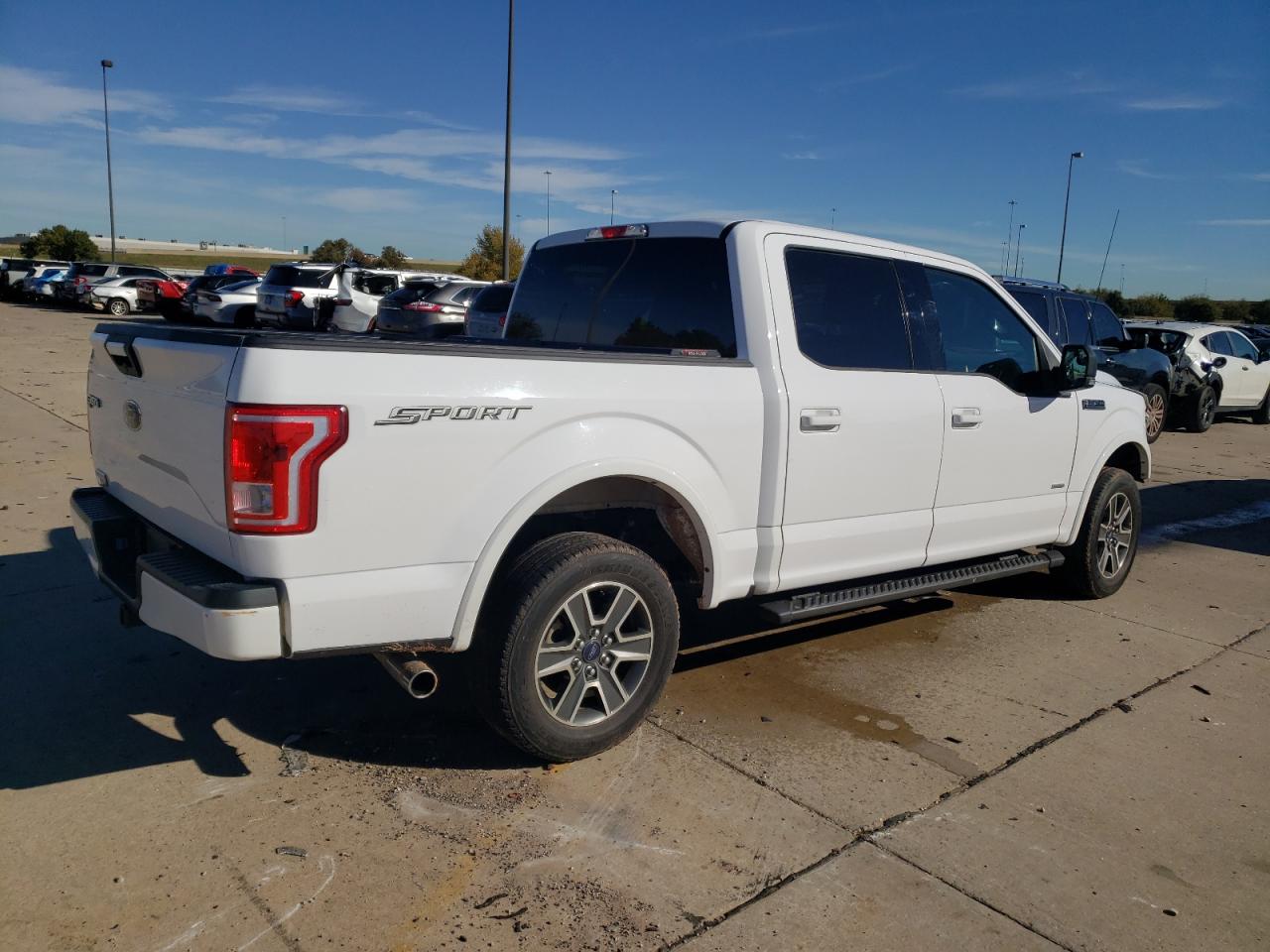 2015 Ford F-150 - Image 3