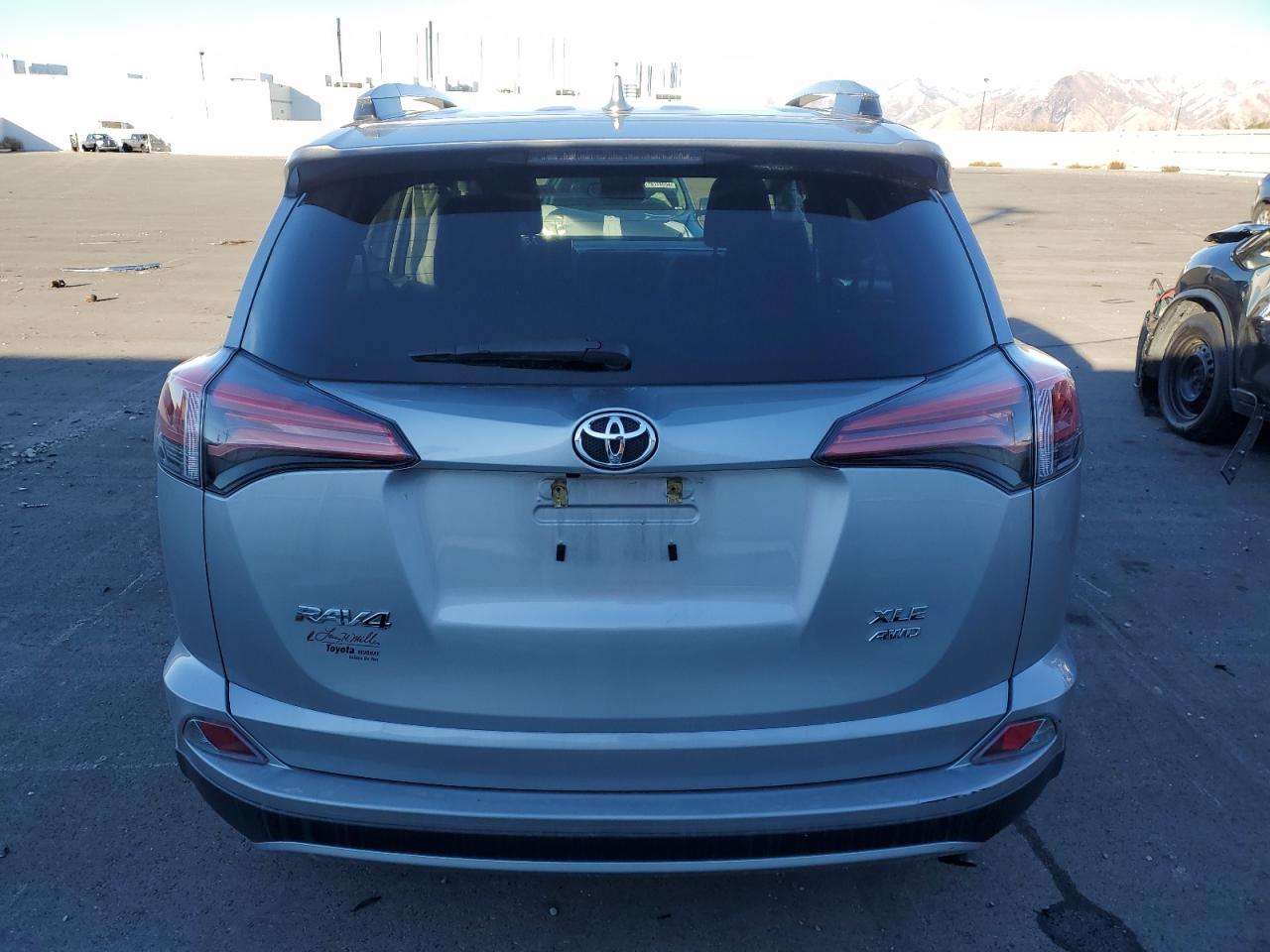 2018 Toyota Rav4 Adventure VIN: 2T3RFREV9JW842010 Lot: 78668494