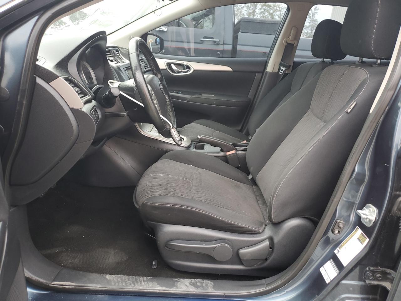 2015 Nissan Sentra - Image 7