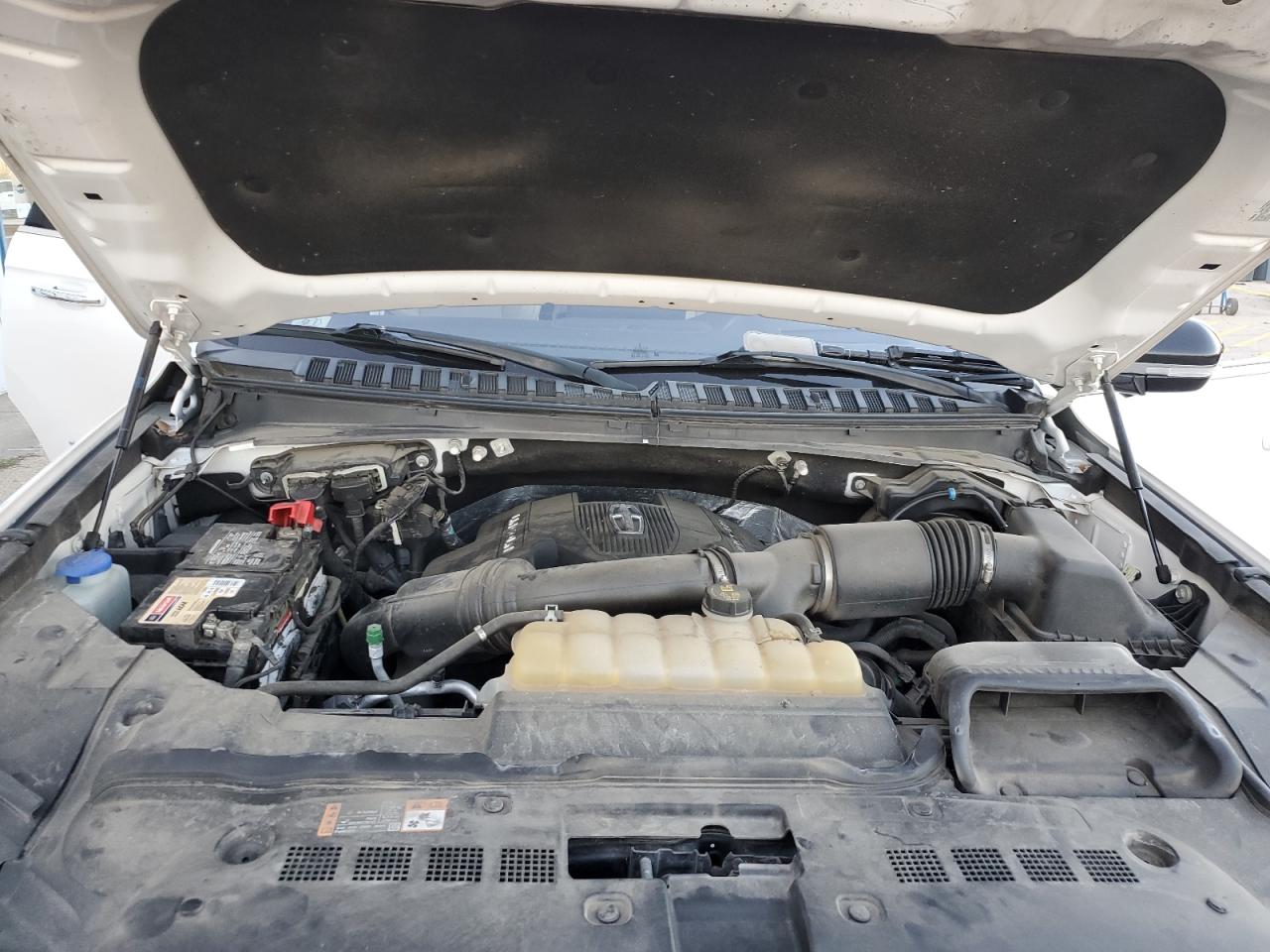 2018 Lincoln Navigator - Image 12