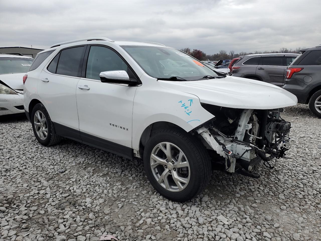 2020 Chevrolet Equinox - Image 4