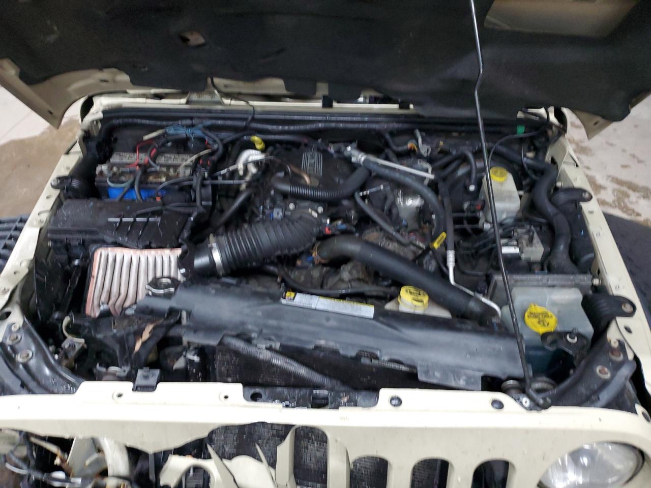 2011 Jeep Wrangler - Image 14