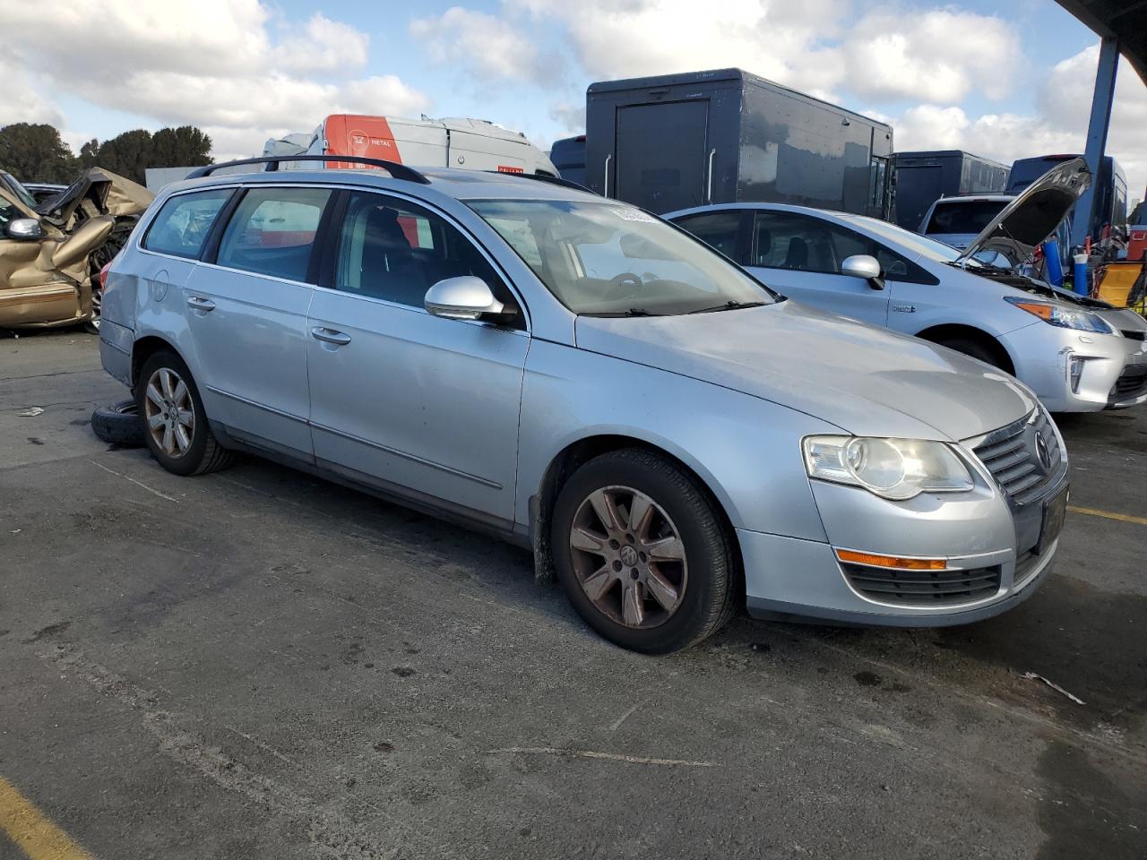 2007 Volkswagen Passat - Image 4