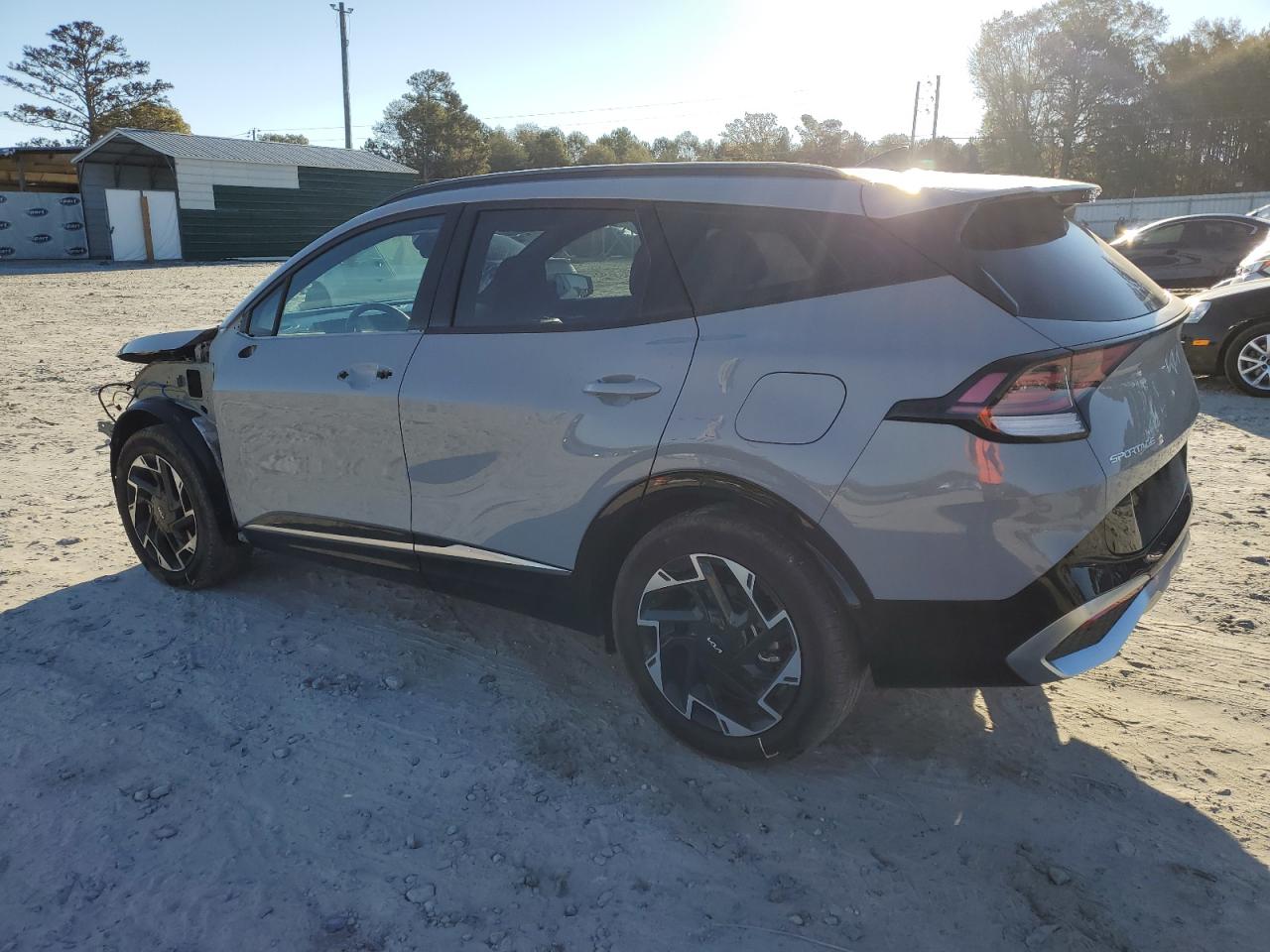 2023 Kia Sportage - Image 2