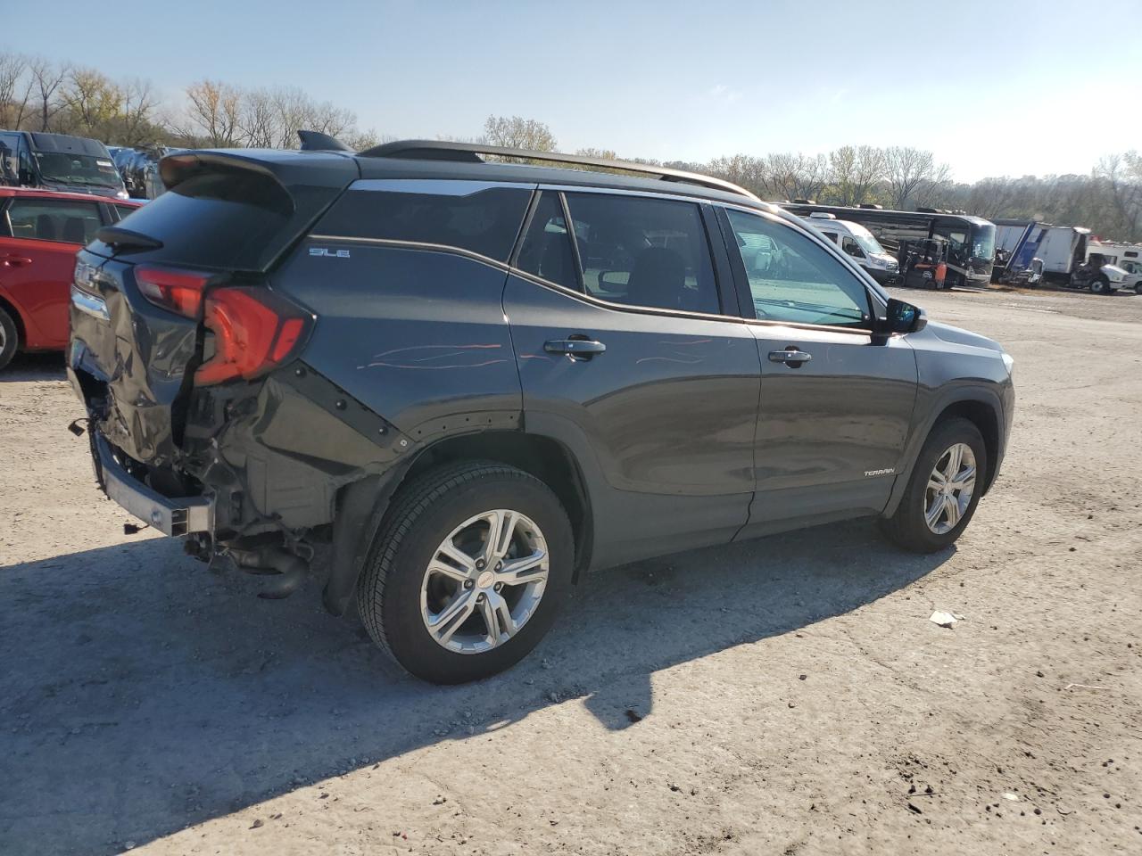 2018 GMC Terrain - Image 3