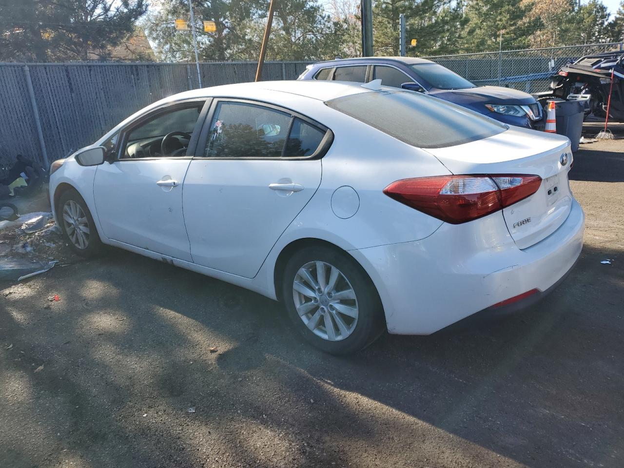 2014 Kia Forte - Image 2
