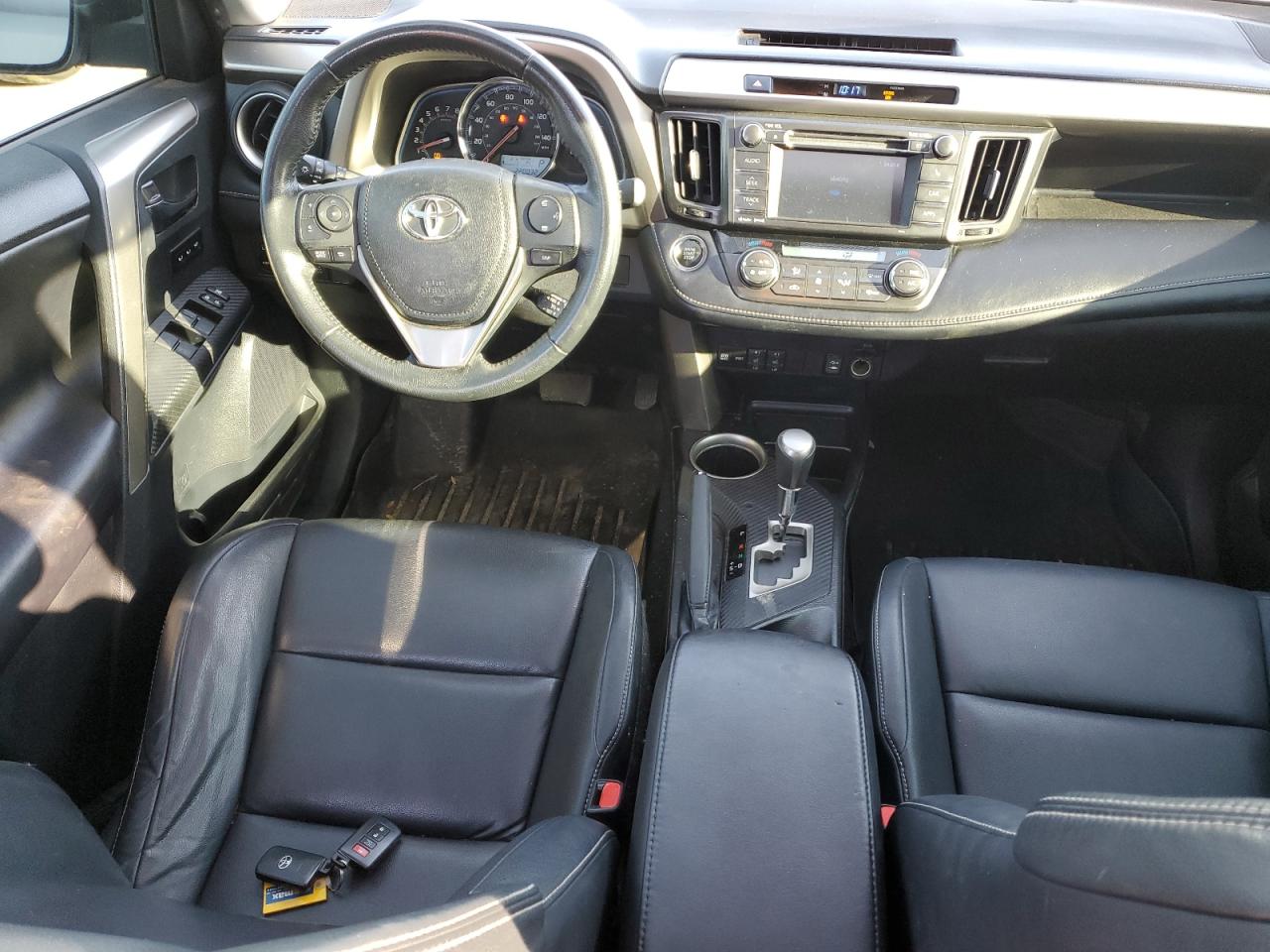 2013 Toyota RAV 4 - Image 8