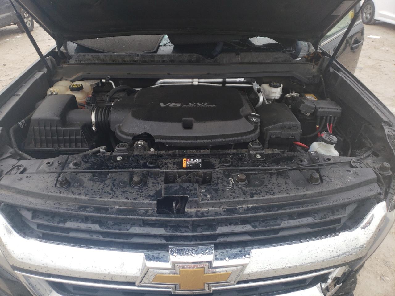 2020 Chevrolet Colorado - Image 11