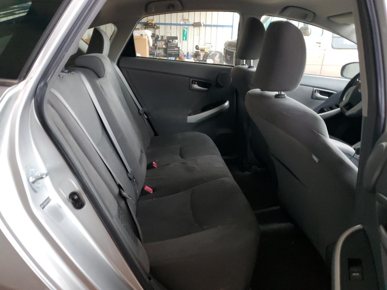 2010 Toyota Prius - Image 10