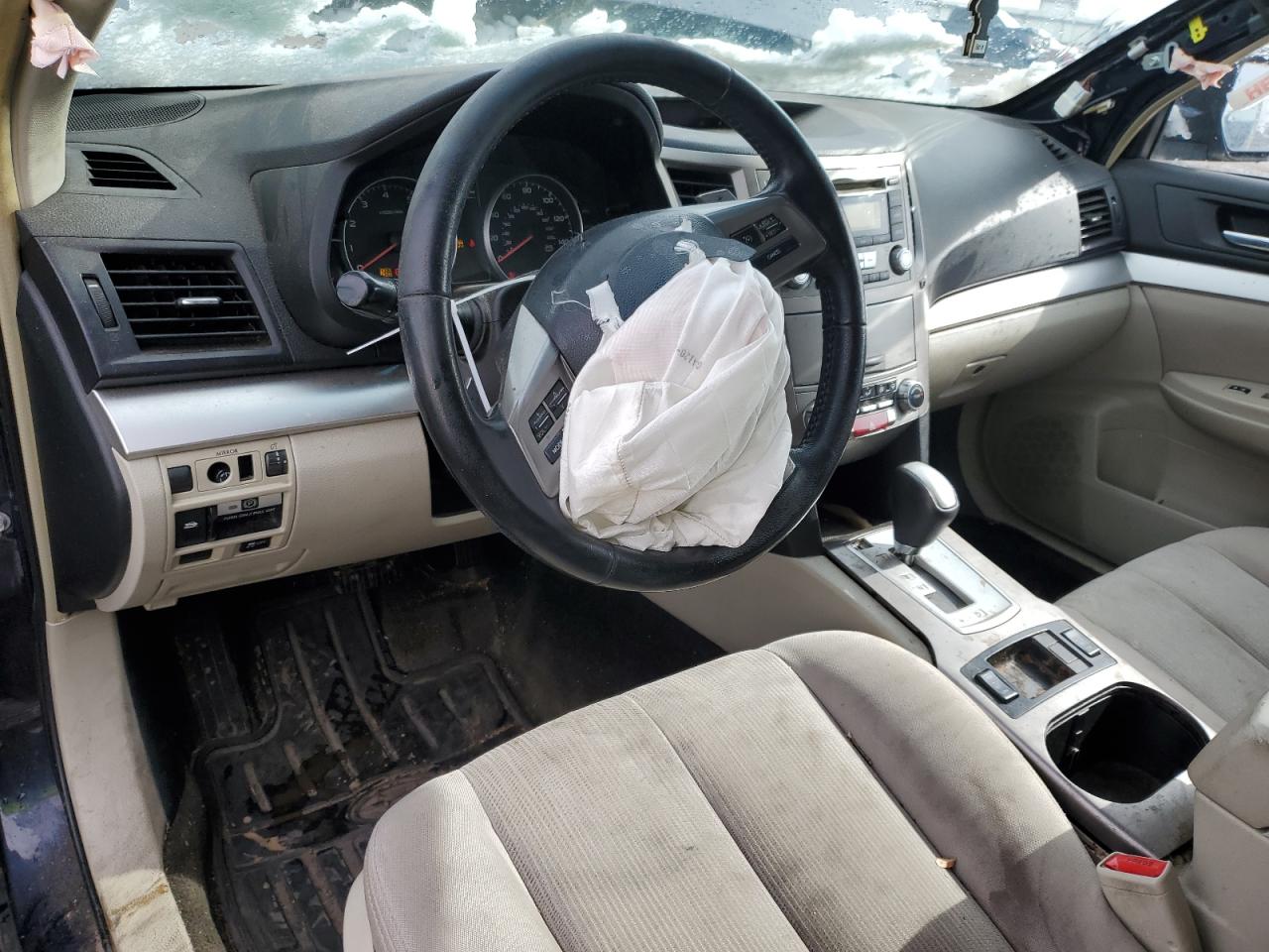 2013 Subaru Outback - Image 8