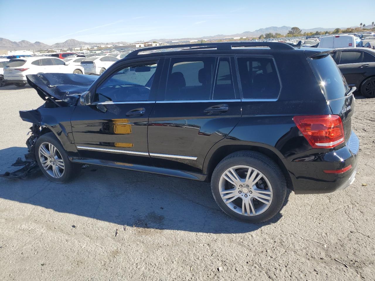 VIN WDCGG5HB8FG397111 2015 MERCEDES-BENZ GLK-CLASS no.2