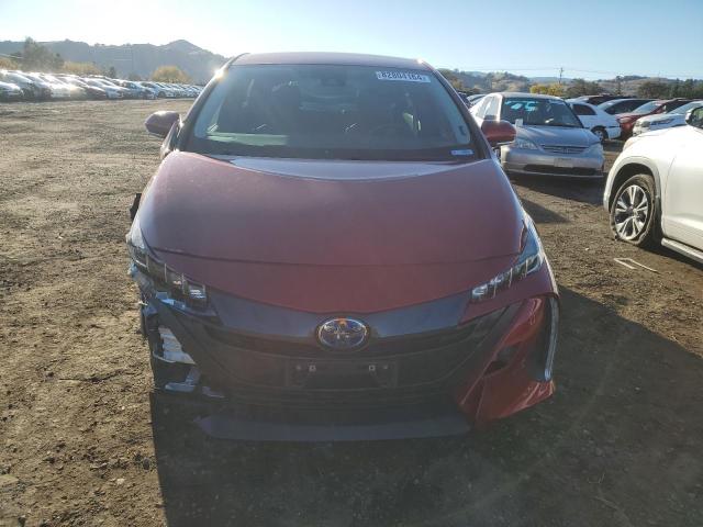  TOYOTA PRIUS 2017 Червоний