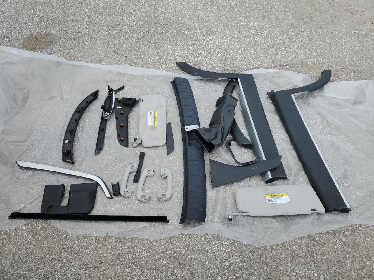 2022 Hyundai Palisade Sel VIN: KM8R44HE2NU410569 Lot: 82801684