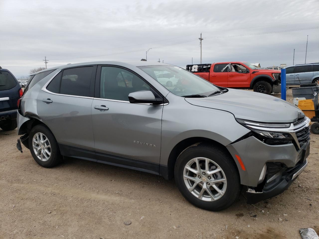 2023 Chevrolet Equinox - Image 4