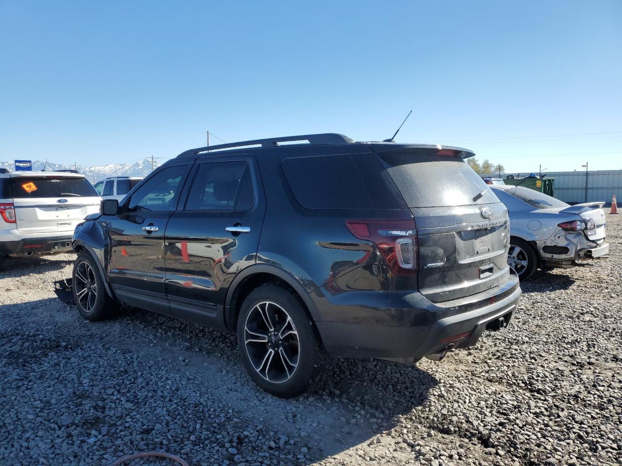 2014 Ford Explorer - Image 2