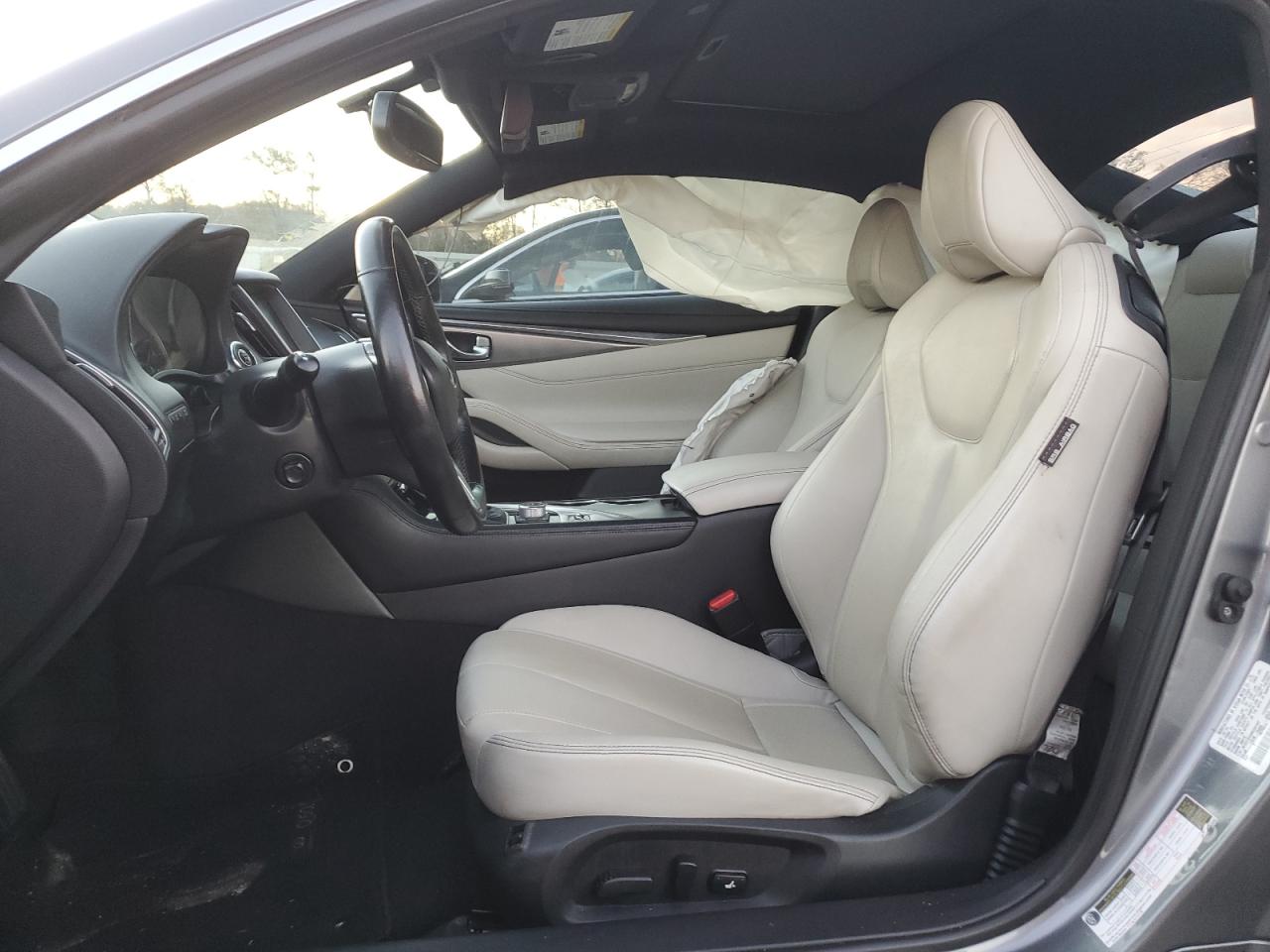 2017 Infiniti Q60 - Image 7