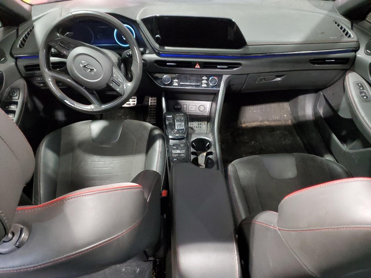 2022 Hyundai Sonata - Image 8