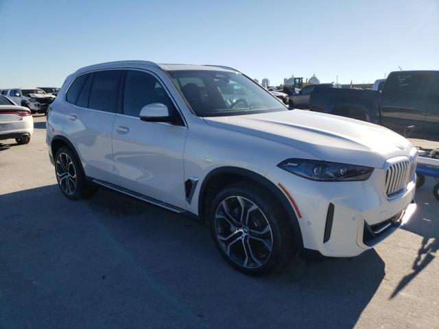  BMW X5 2025 Белы
