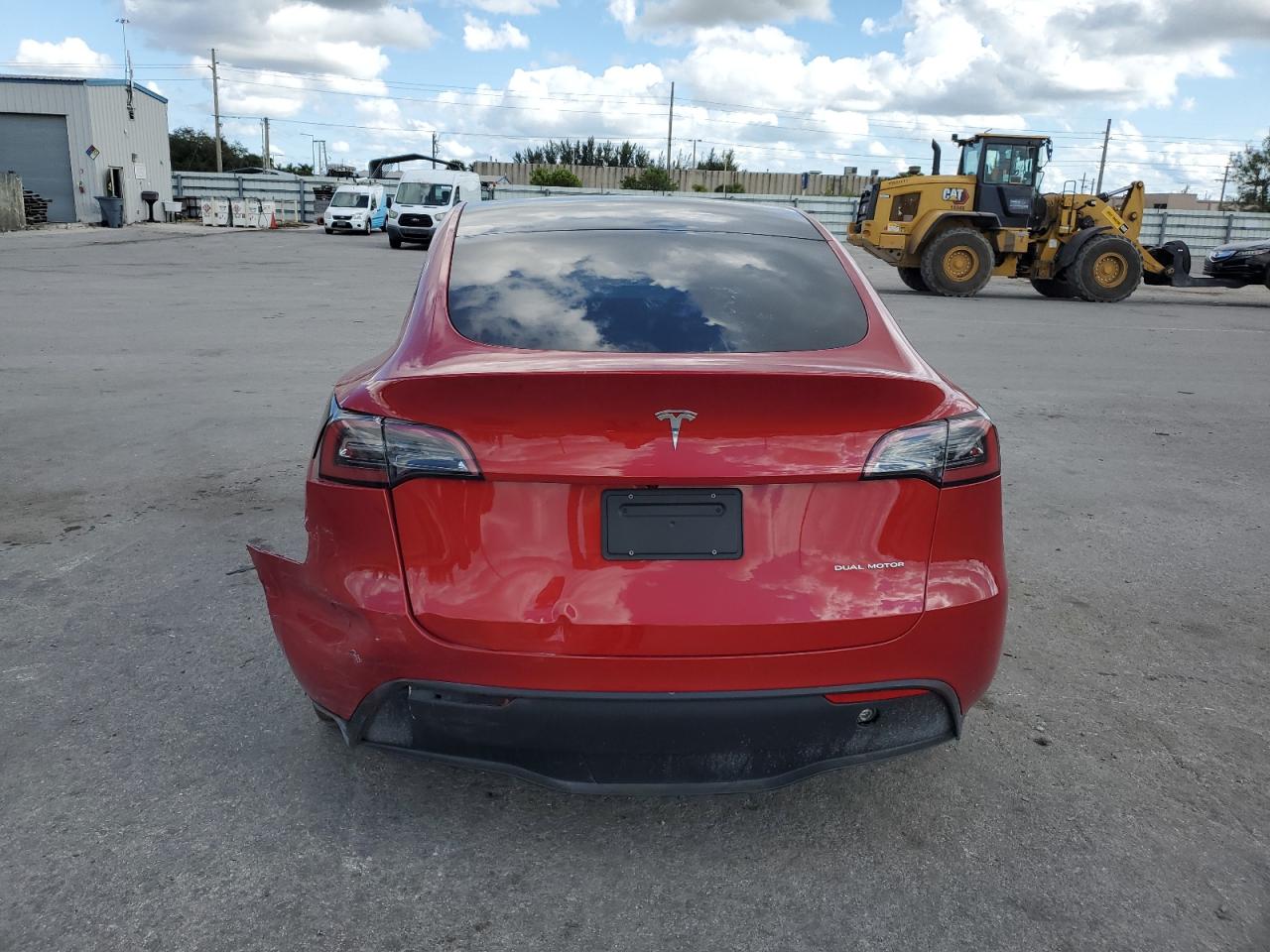 2023 Tesla Model Y VIN: 7SAYGDEE5PA046333 Lot: 82386704