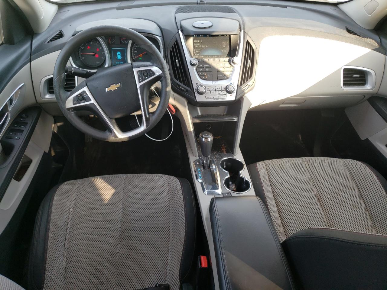 2017 Chevrolet Equinox - Image 8