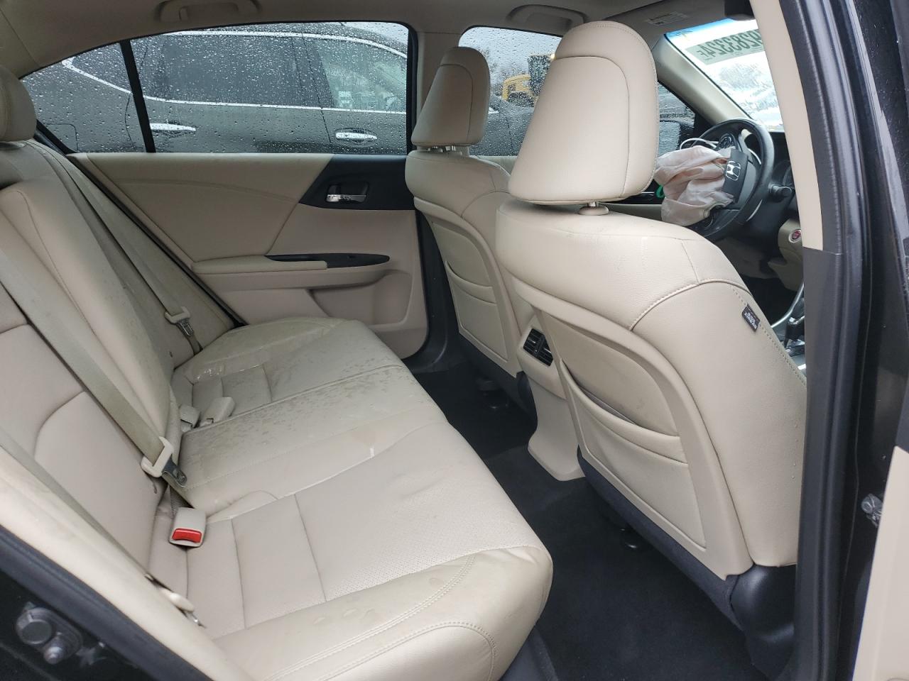 2013 Honda Accord - Image 10