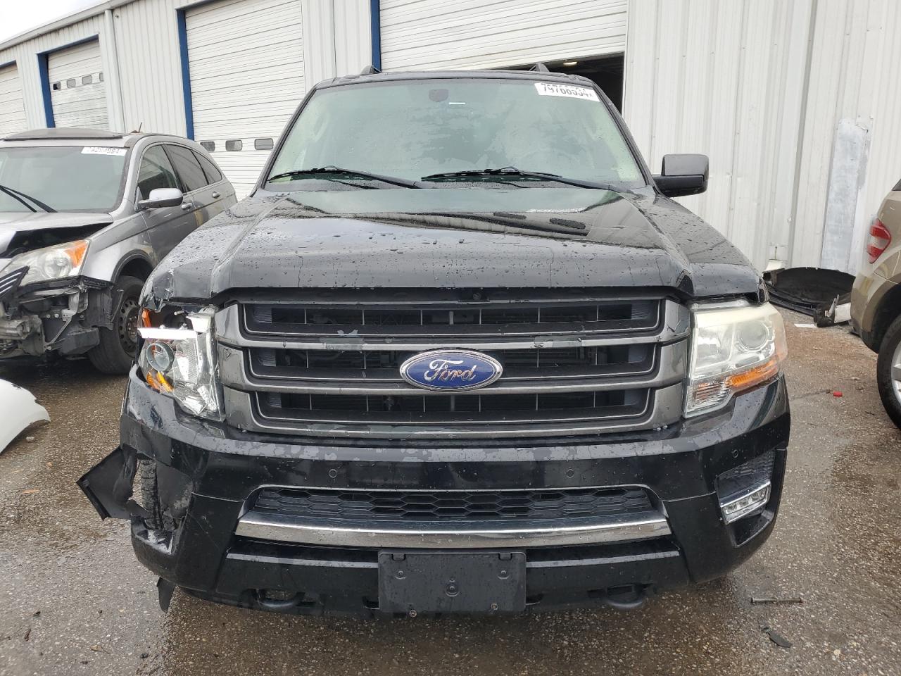 2017 Ford Expedition - Image 5