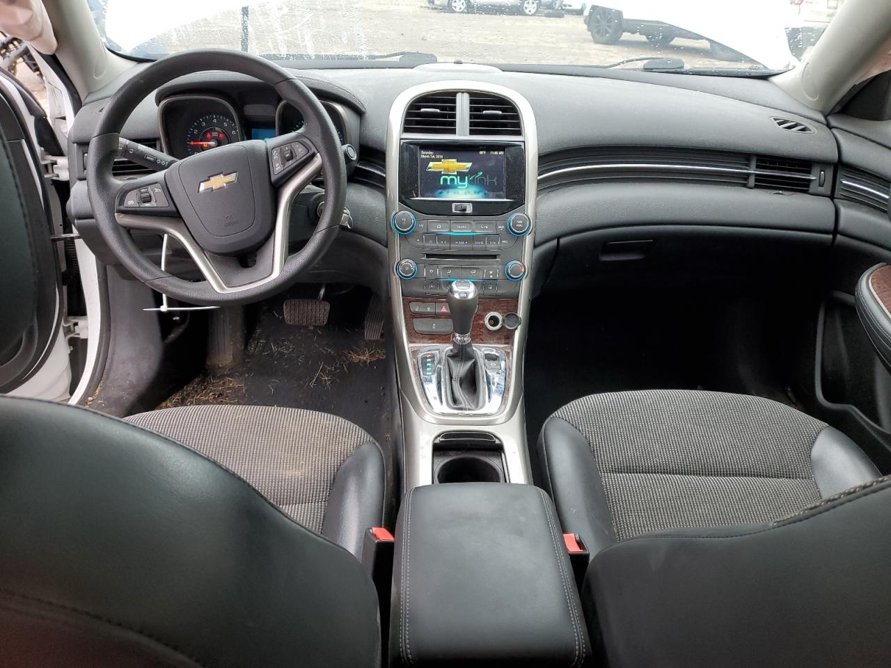 2013 Chevrolet Malibu - Image 8